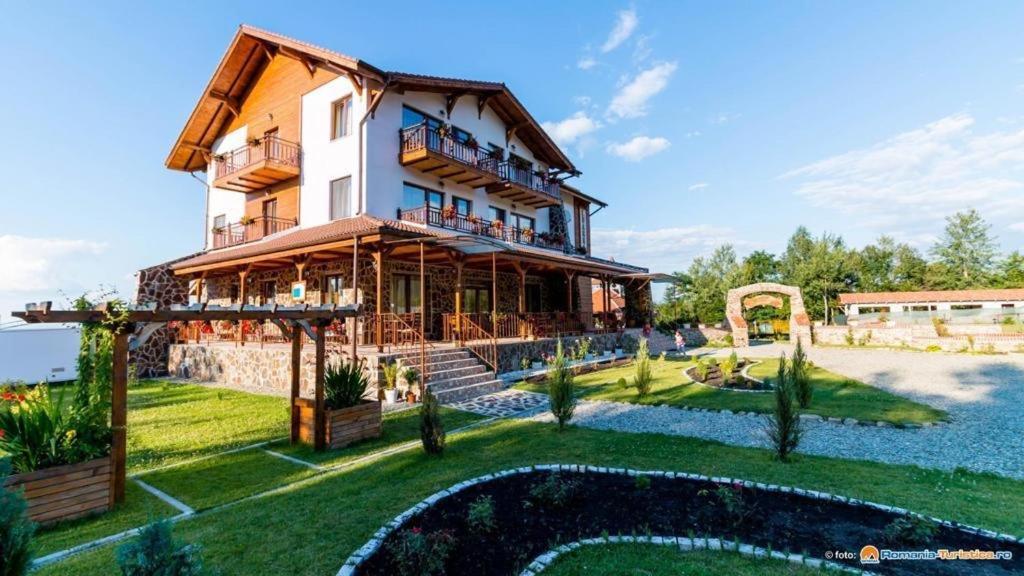 Pensiunea Casa Luanna Dragus Luaran gambar