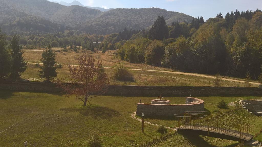 Pensiunea Casa Luanna Dragus Luaran gambar
