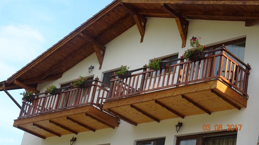 Pensiunea Casa Luanna Dragus Luaran gambar